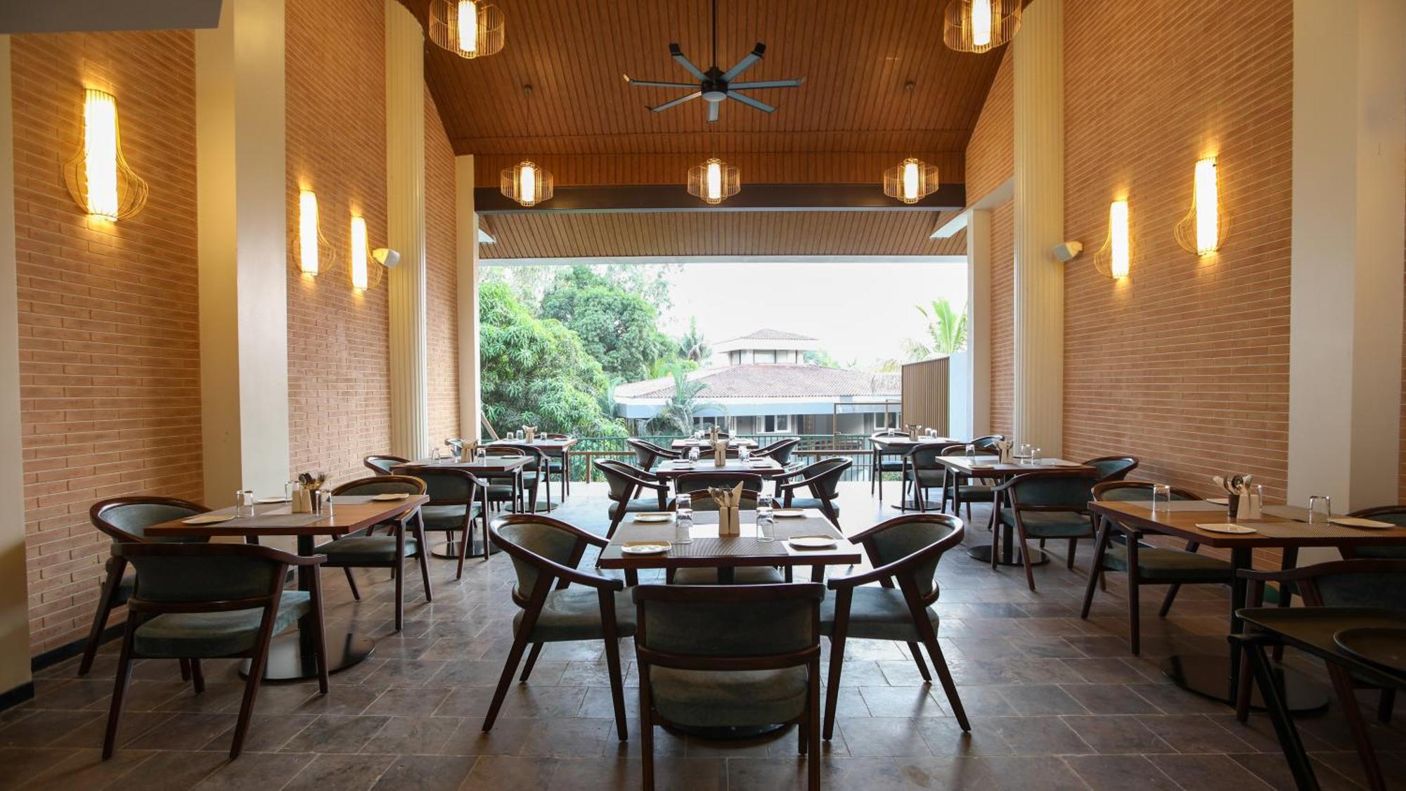 Golden Fields Resort Mulshi Exterior photo