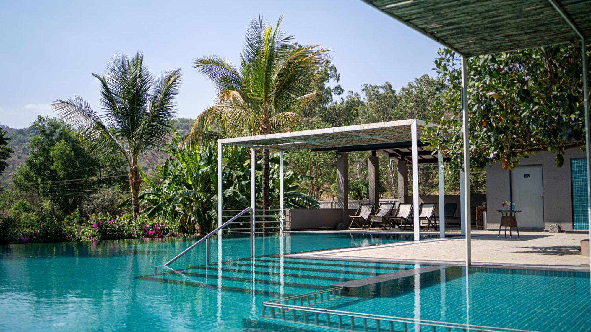Golden Fields Resort Mulshi Exterior photo